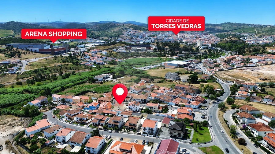 Moradia T5 para Venda em Santa Maria, São Pedro e Matacães Foto 28