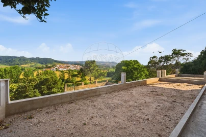 Moradia T6 para Venda em Maxial e Monte Redondo