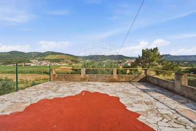 Moradia T6 para Venda em Maxial e Monte Redondo