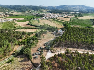 Moradia T6 para Venda em Maxial e Monte Redondo