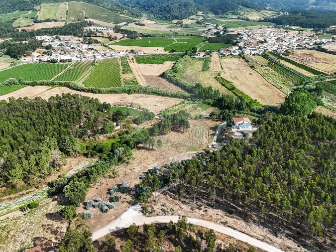 Moradia T6 para Venda em Maxial e Monte Redondo Foto 4