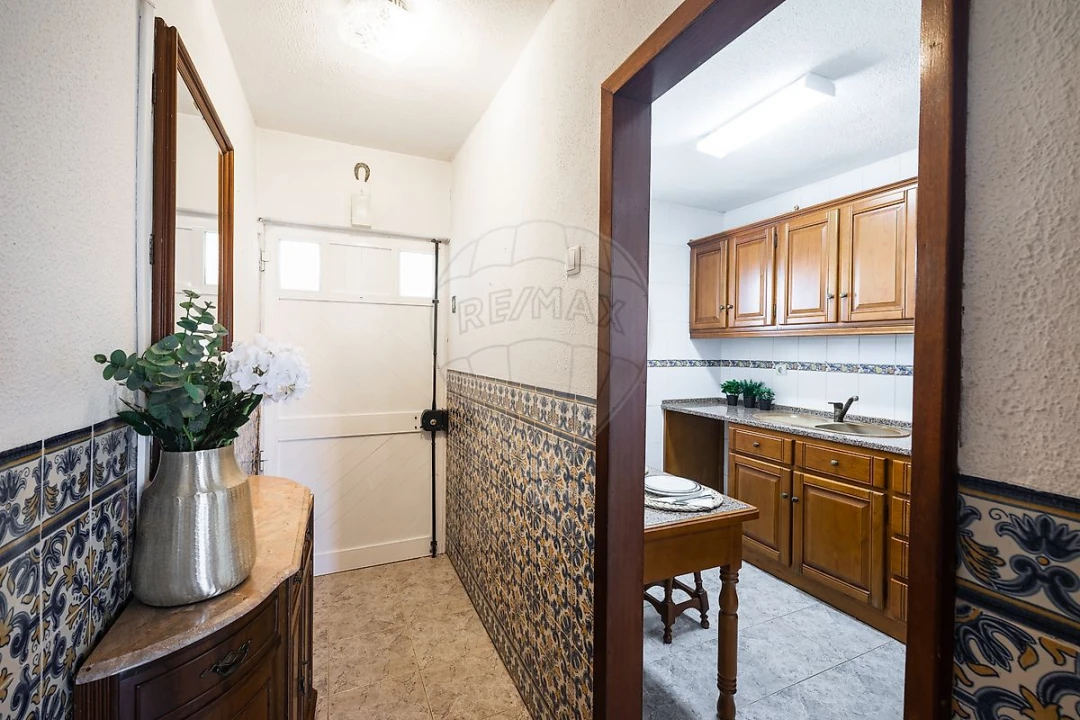 Apartamento T3 para Venda em Ajuda Foto 5
