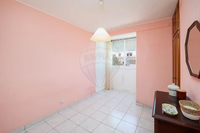 Apartamento T3 para Venda em Ajuda