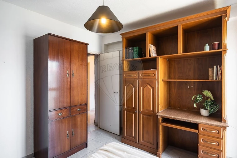 Apartamento T3 para Venda em Ajuda Foto 21