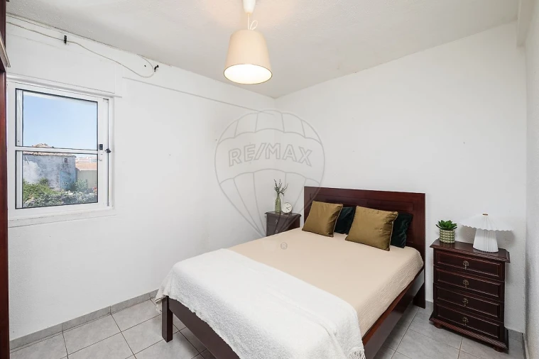 Apartamento T3 para Venda em Ajuda Foto 27