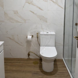 Apartamento T2 para Arrendamento em Santa Maria, São Pedro e Matacães