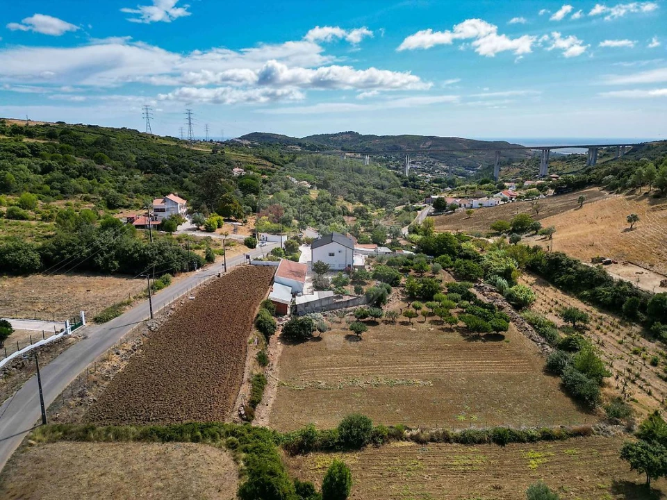 Moradia T5 para Venda em Santiago dos Velhos Foto 49