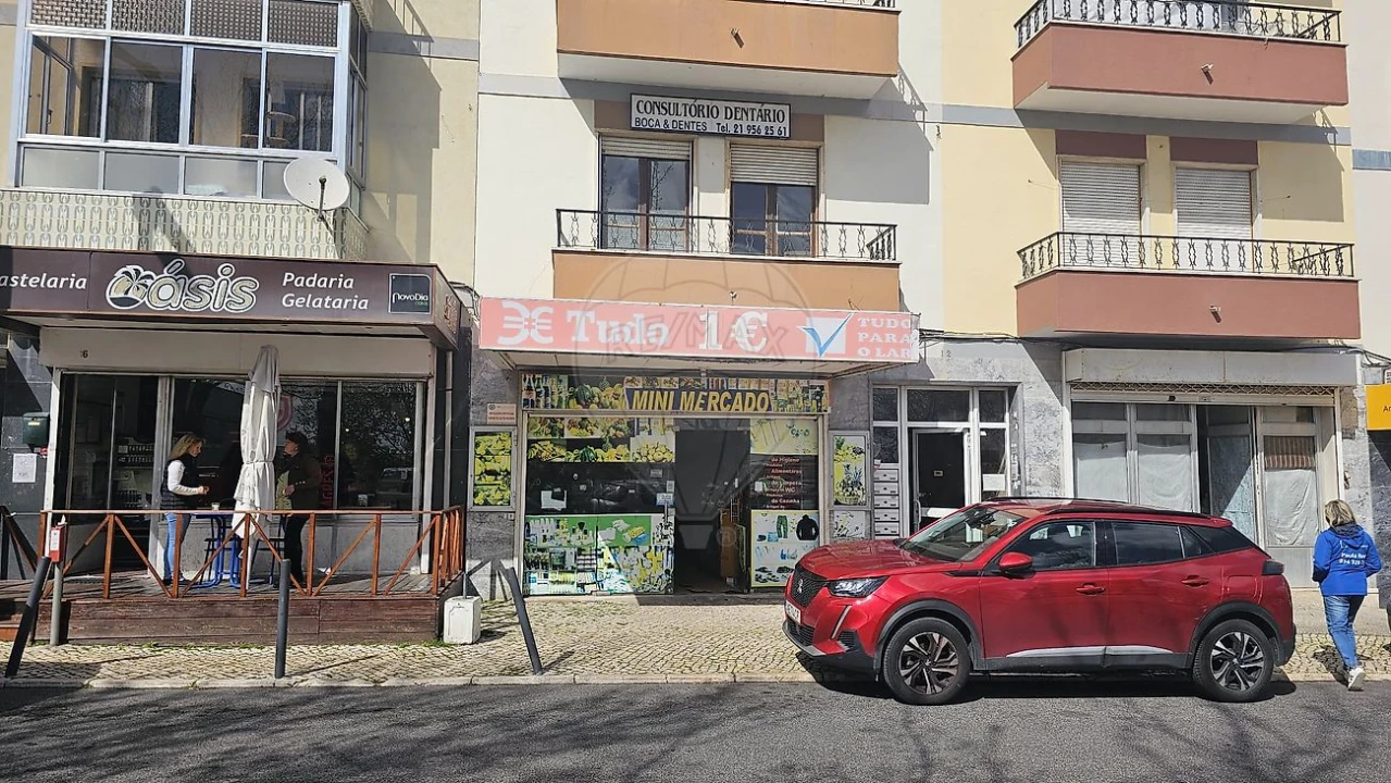 Loja para Venda em Póvoa de Santa Iria e Forte da Casa Foto 3