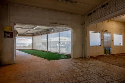 Moradia T6 para Venda em Benedita