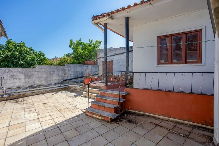 Moradia T6 para Venda em Benedita Foto 16