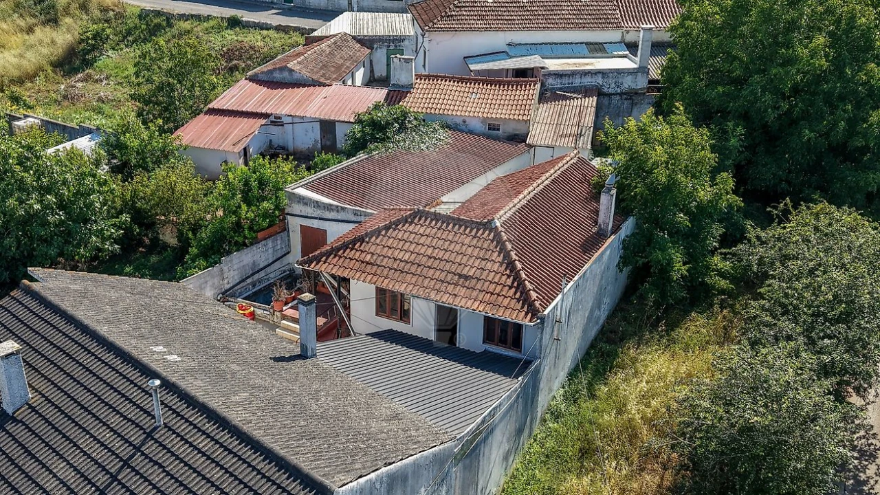 Moradia T6 para Venda em Benedita Foto 6