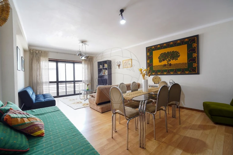 Apartamento T2 para Venda em Buarcos Foto 16