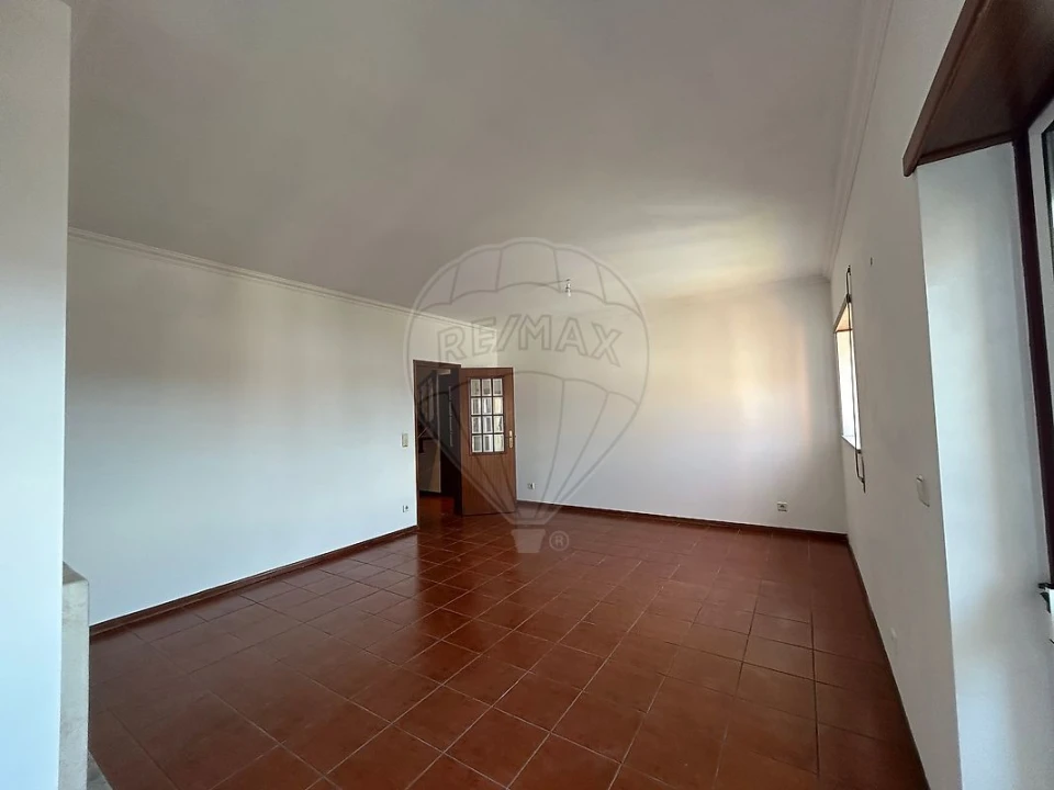 Apartamento T2 para Venda em Santo Varão Foto 19