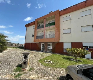 Apartamento T2 para Venda em Santo Varão
