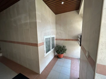 Apartamento T2 para Venda em Santo Varão