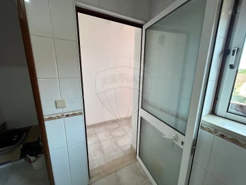 Apartamento T2 para Venda em Santo Varão