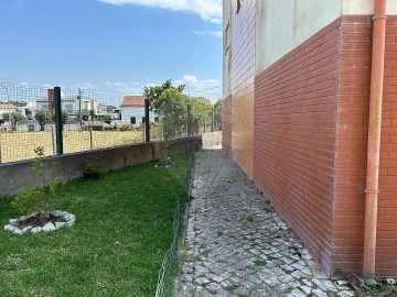 Apartamento T2 para Venda em Santo Varão