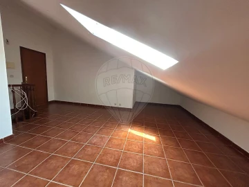 Apartamento T2 para Venda em Santo Varão