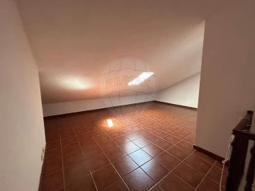 Apartamento T2 para Venda em Santo Varão