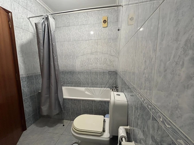 Apartamento T2 para Venda em Santo Varão Foto 23