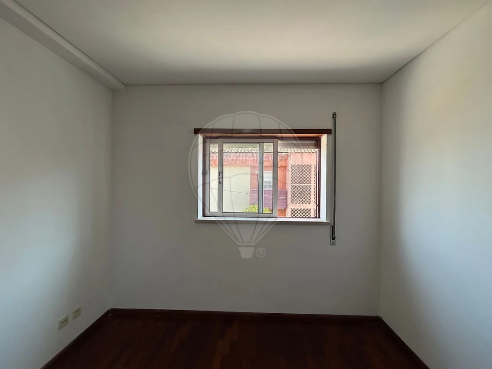 Apartamento T2 para Venda em Santo Varão Foto 26