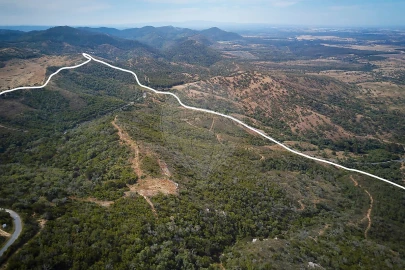 Armazém para Venda em Vila Nova de Milfontes
