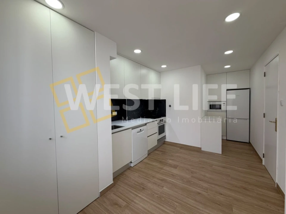 Apartamento T3 para Venda em Santa Maria, São Pedro e Matacães Foto 7