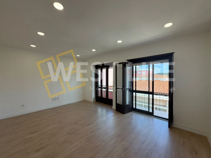 Apartamento T3 para Venda em Santa Maria, São Pedro e Matacães Foto 3