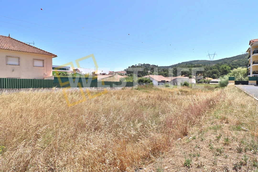 Terreno para Venda em Venda do Pinheiro e Santo Estêvão das Galés Foto 19