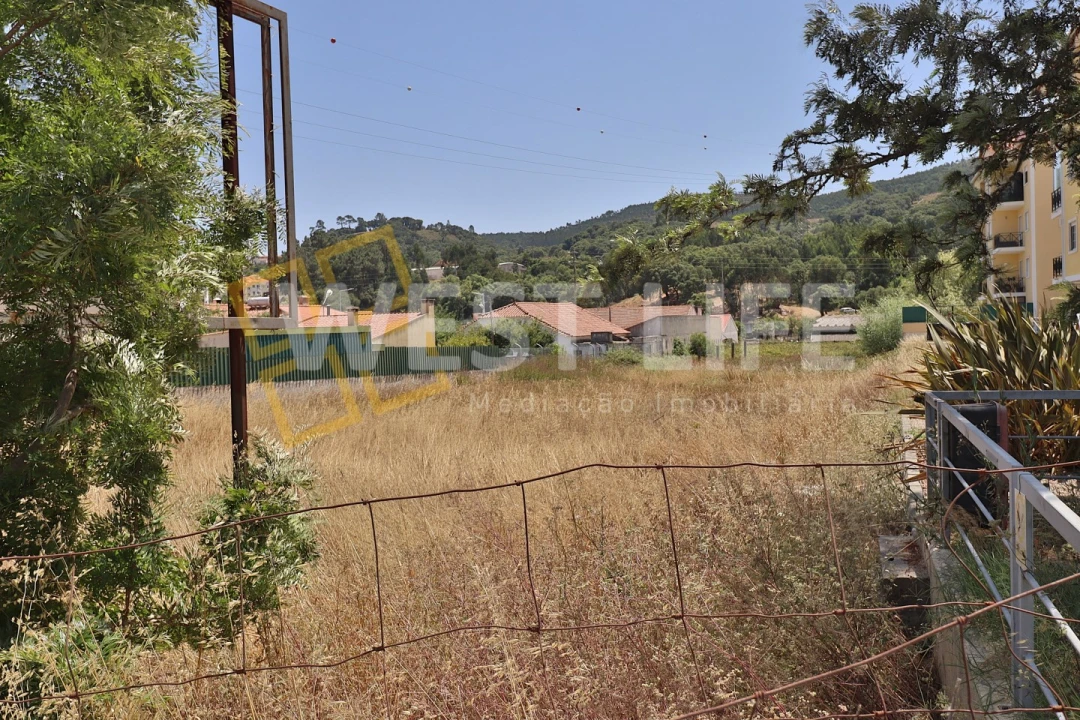 Terreno para Venda em Venda do Pinheiro e Santo Estêvão das Galés Foto 21