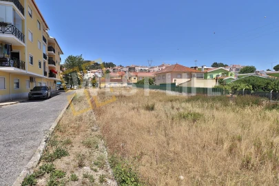 Terreno para Venda em Venda do Pinheiro e Santo Estêvão das Galés