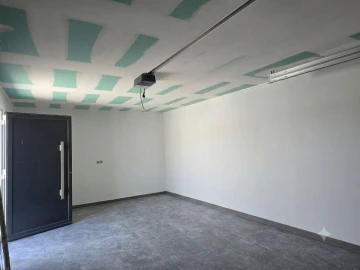 Moradia T2 para Venda em Agualva e Mira-Sintra