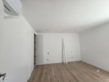 Moradia T2 para Venda em Agualva e Mira-Sintra