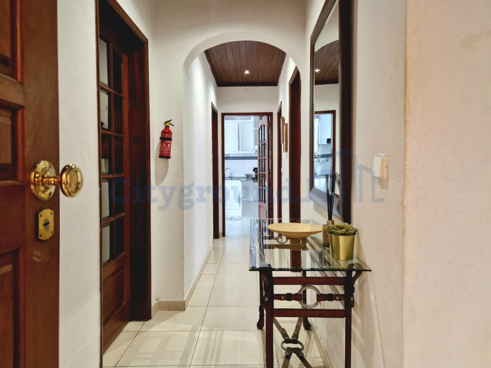 Apartamento T2 para Venda em Moscavide e Portela Foto 3