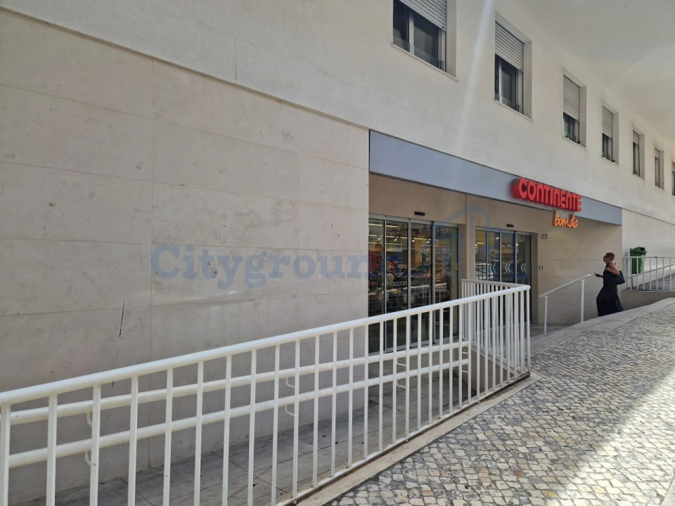 Apartamento T2 para Venda em Moscavide e Portela Foto 23