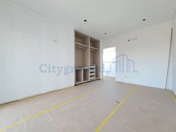 Moradia T3 para Venda em Salir de Matos