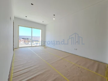 Moradia T3 para Venda em Salir de Matos