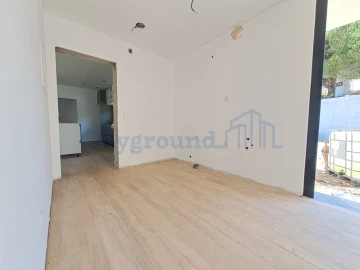 Moradia T3 para Venda em Salir de Matos