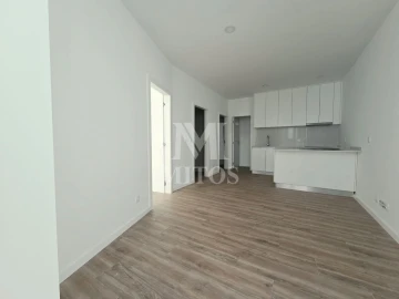 Apartamento T1 para Venda em Santa Maria Maior e Monserrate e Meadela