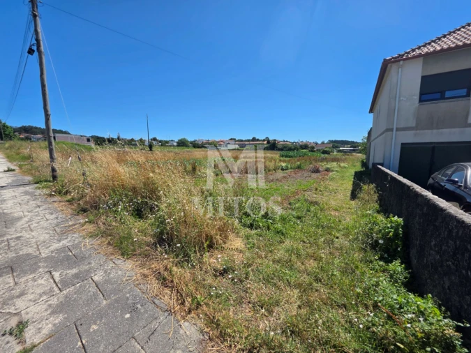 Moradia T3 para Venda em Vila Nova de Anha Foto 12