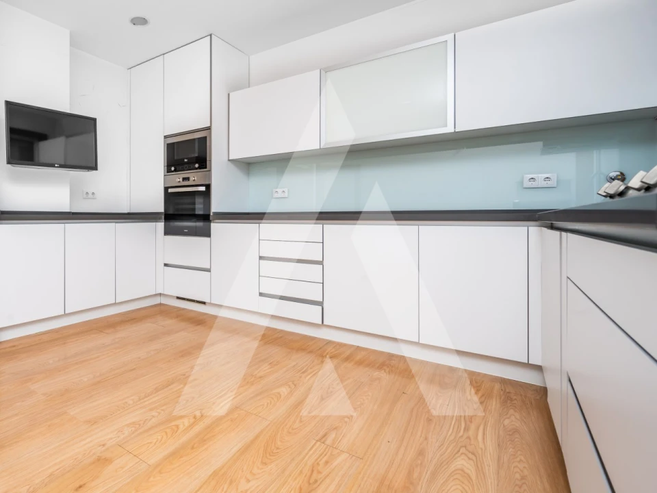 Apartamento T4 para Venda em Ovar, São João, Arada e São Vicente de Pereira Jusã Foto 26