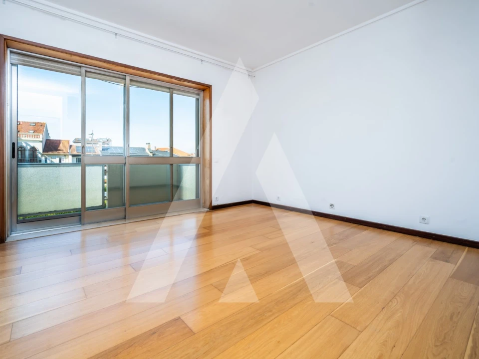 Apartamento T4 para Venda em Ovar, São João, Arada e São Vicente de Pereira Jusã Foto 17