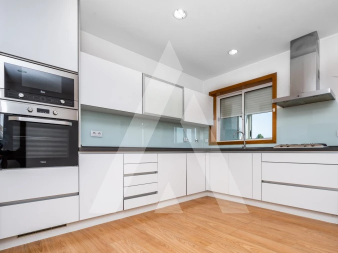 Apartamento T4 para Venda em Ovar, São João, Arada e São Vicente de Pereira Jusã Foto 28