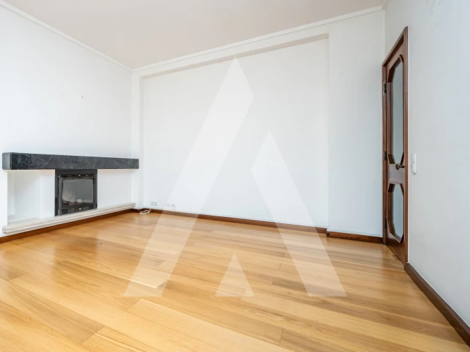 Apartamento T4 para Venda em Ovar, São João, Arada e São Vicente de Pereira Jusã Foto 7