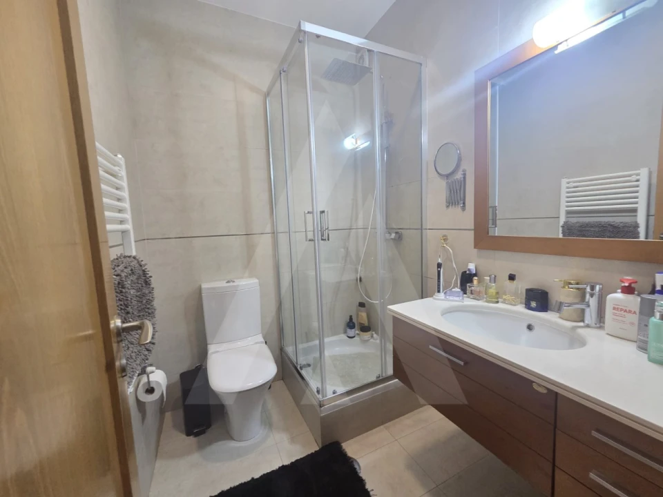 Apartamento T3 para Arrendamento em São Bernardo Foto 12