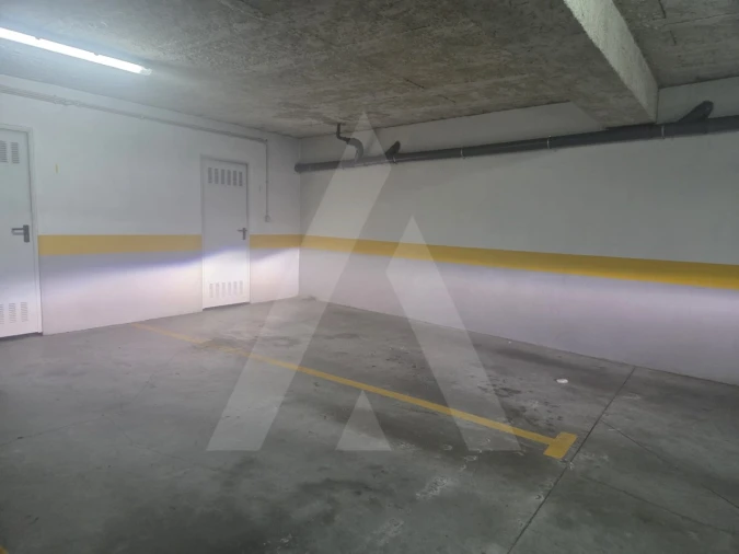 Apartamento T3 para Arrendamento em São Bernardo Foto 20