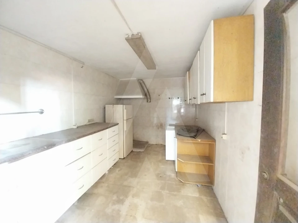 Moradia T3 para Venda em Aguada de Cima Foto 2