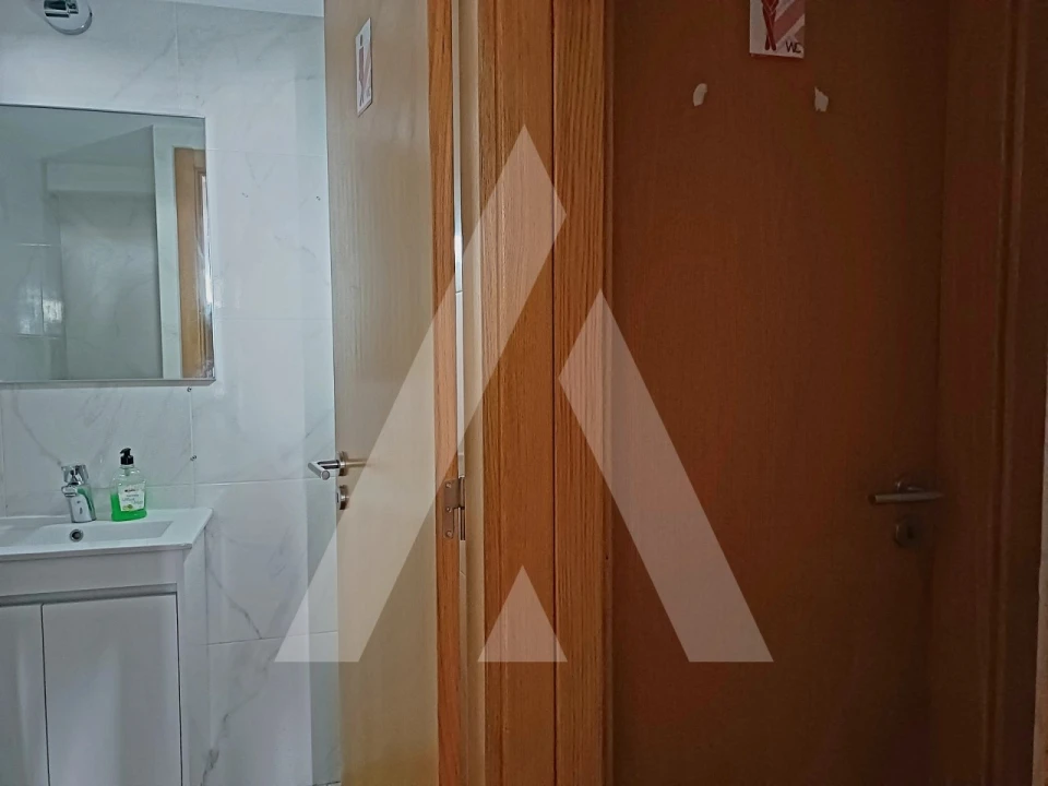 Loja para Venda em Viseu Foto 7
