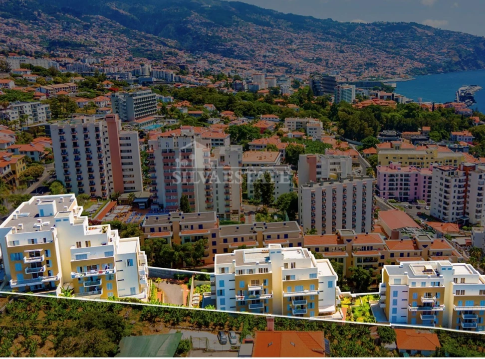 Apartamento T1 para Arrendamento em São Martinho Foto 11