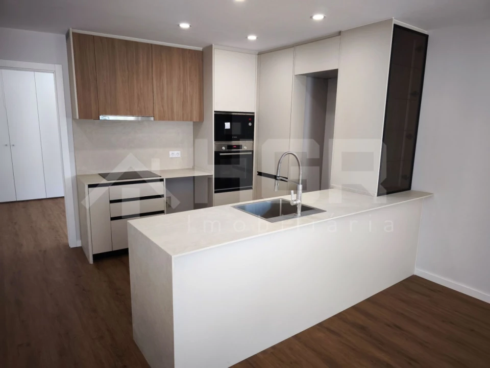 Apartamento T1 para Venda em Santo Antonio da Charneca Foto 7